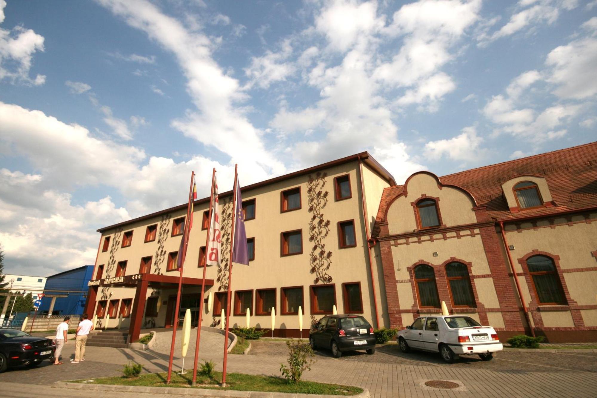 Hotel Arena Târgu-Mureş Exterior foto